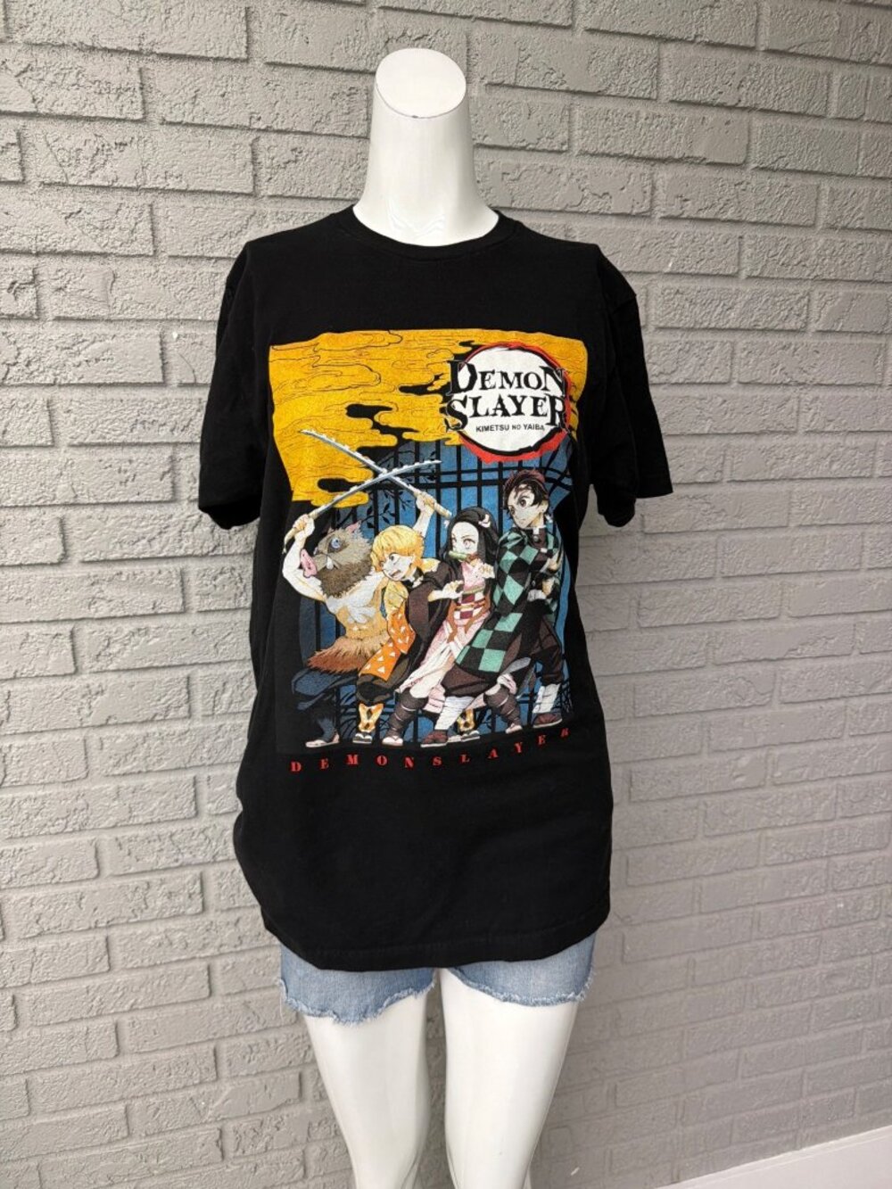 Demon Slayer Kimetsu no Yaiba graphic Unisex Anime T-Shirt Size M 38-40